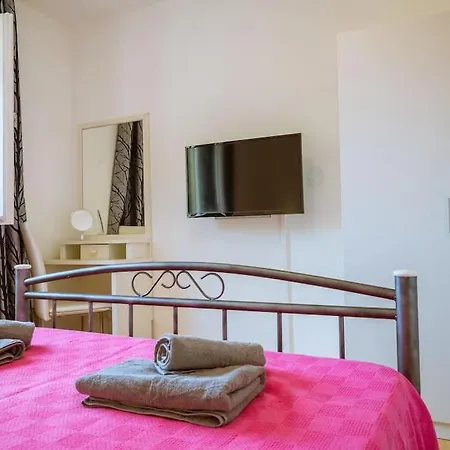 Apartman View